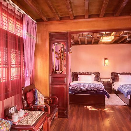 Shaxi Aoding Courtyard Bed and Breakfast Jianchuan Exteriör bild