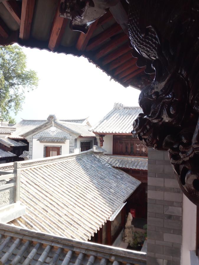 Shaxi Aoding Courtyard Bed and Breakfast Jianchuan Exteriör bild