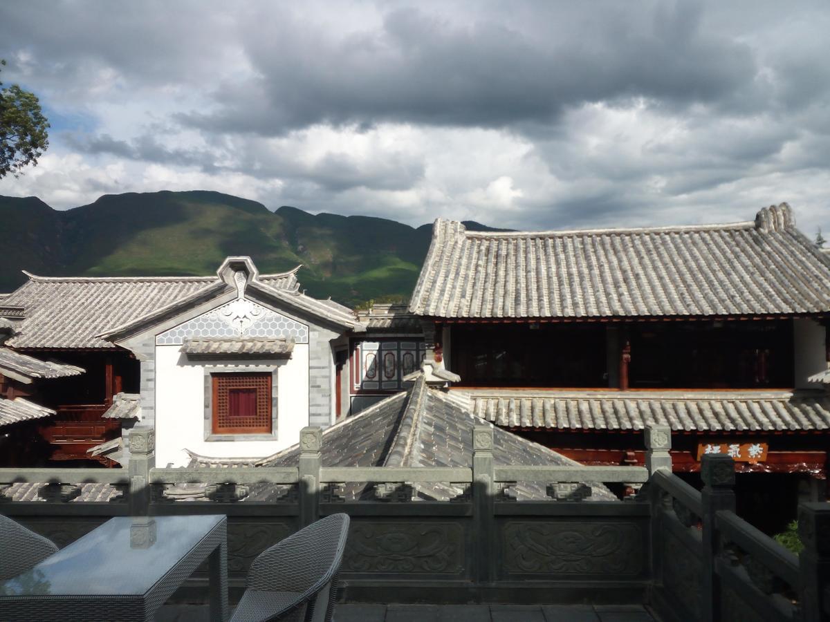 Shaxi Aoding Courtyard Bed and Breakfast Jianchuan Exteriör bild