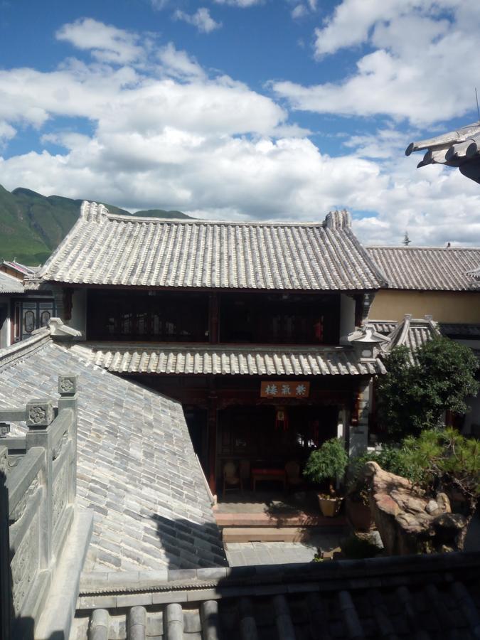 Shaxi Aoding Courtyard Bed and Breakfast Jianchuan Exteriör bild