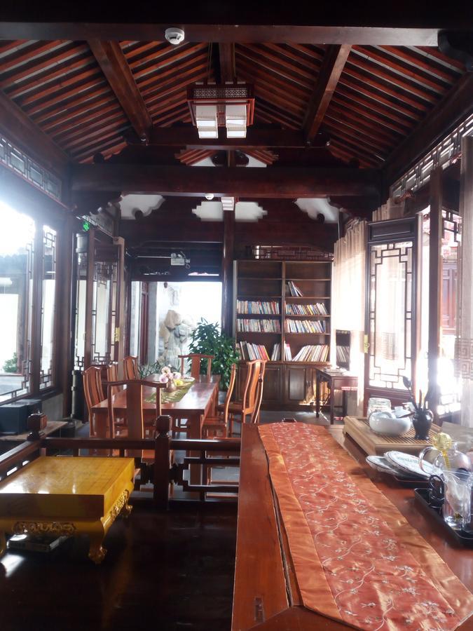 Shaxi Aoding Courtyard Bed and Breakfast Jianchuan Exteriör bild
