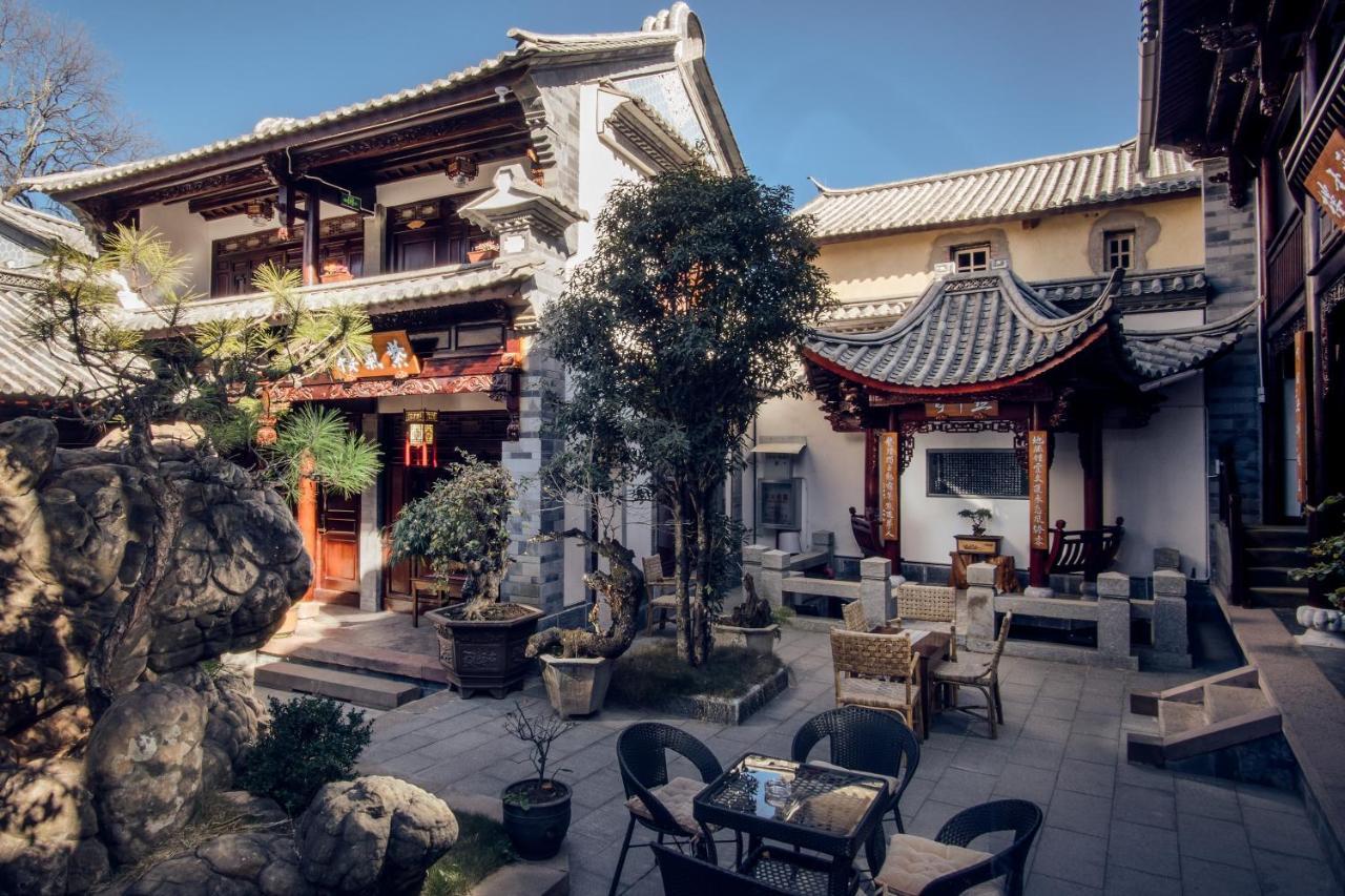 Shaxi Aoding Courtyard Bed and Breakfast Jianchuan Exteriör bild